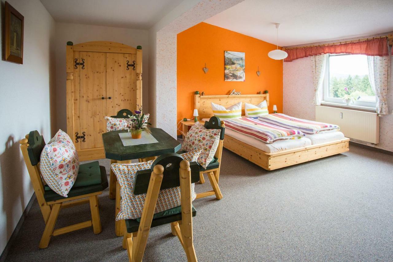 Gaststaette & Pension Waldquell Antonshohe Esterno foto